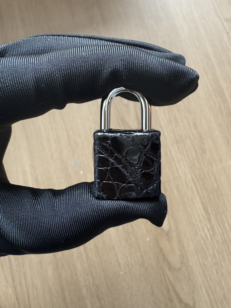 Kelly 32 -  Noir - Shiny Niloticus Crocodile - PHW