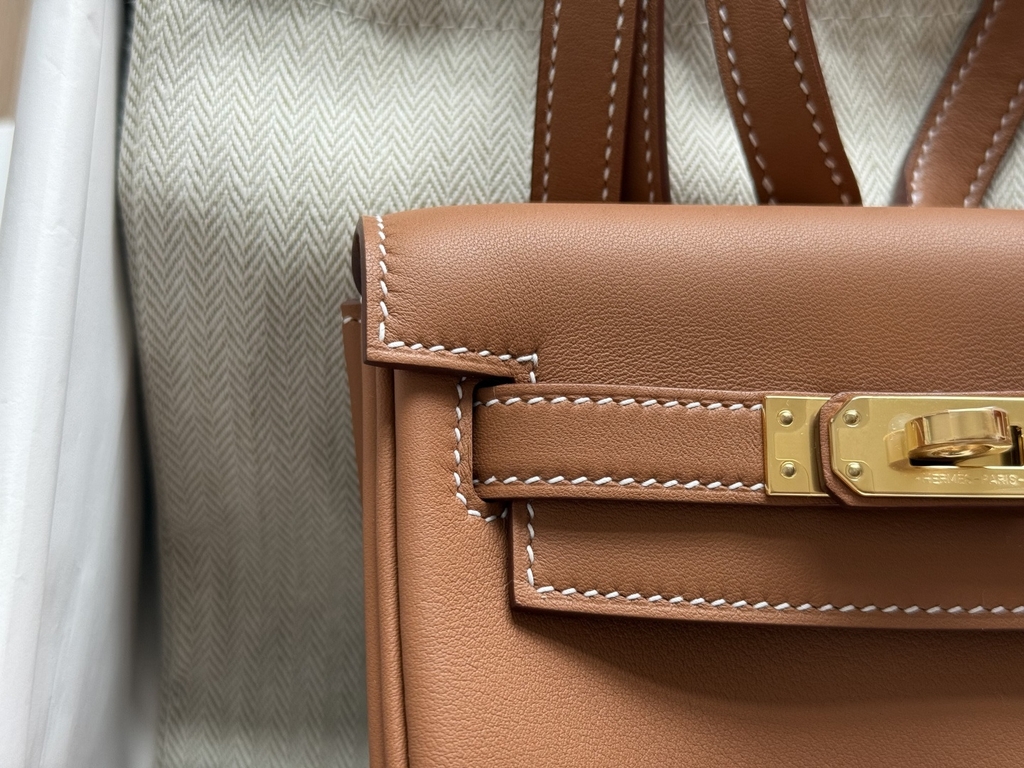 Kelly Jump - Gold - Swift - GHW