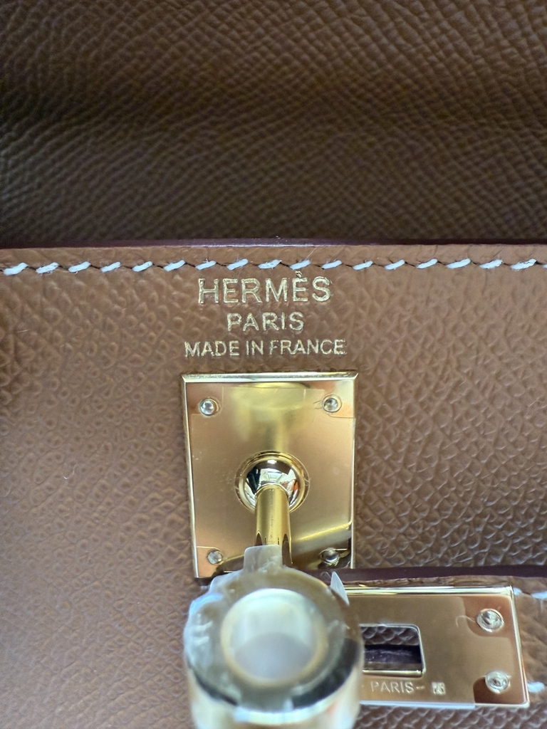 Kelly 25 - Gold - Epsom - GHW