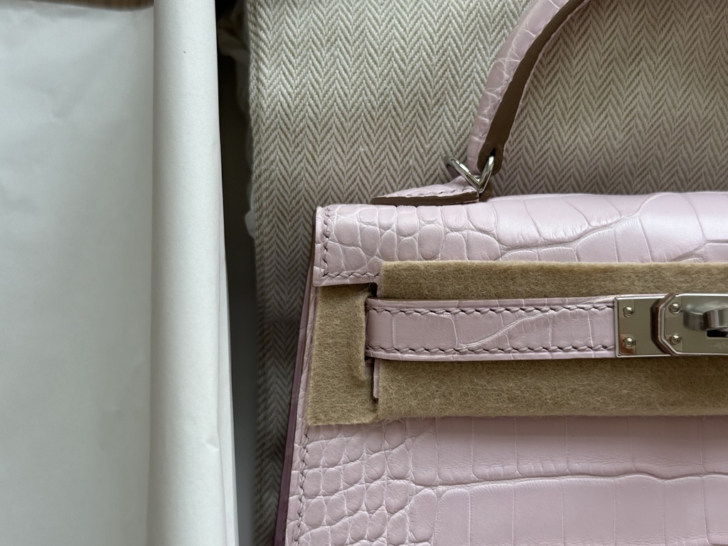 Kelly Mini - Mauve Pale - Matted Alligator - PHW