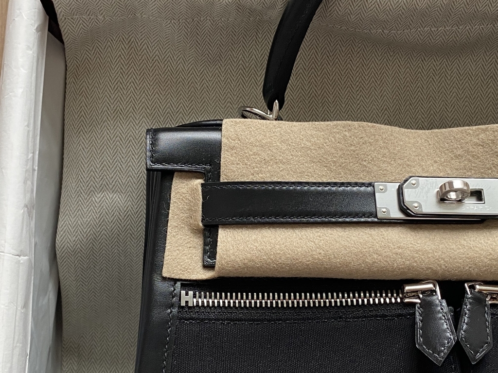 Kelly 28 Lakis - Noir - Box/ Toile - PHW