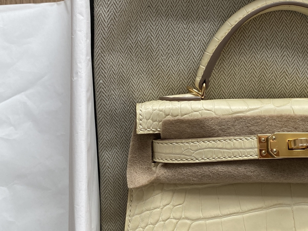 Kelly Mini 2 - Vanilla - Matted Alligator - GHW