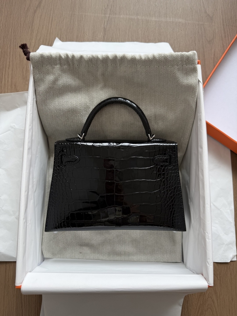 Kelly Mini 2 - Noir - Shiny Alligator - PHW