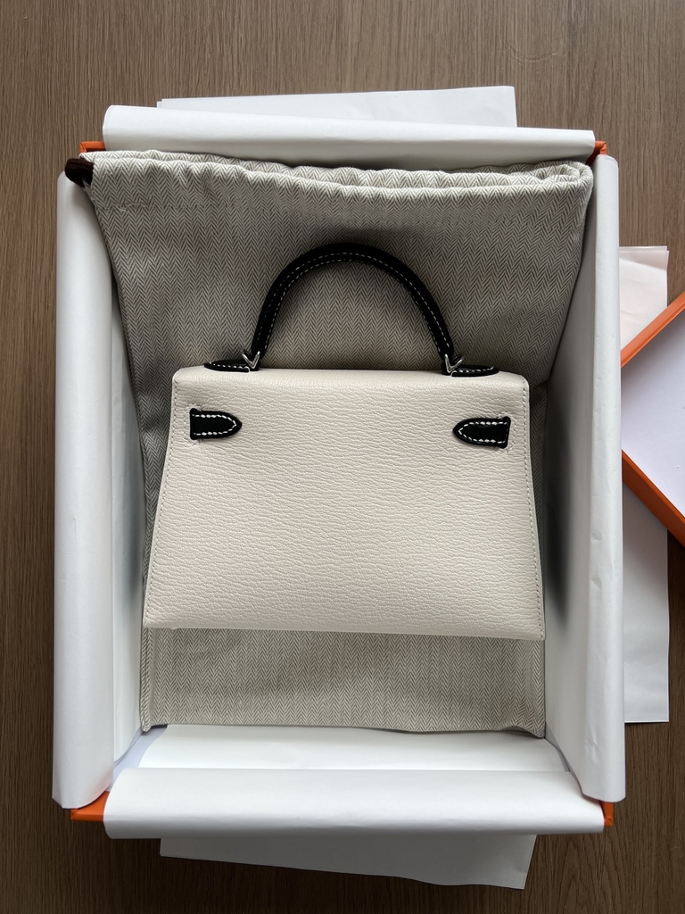 Kelly Mini SO - Noir/ Nata - Chevre - PHW