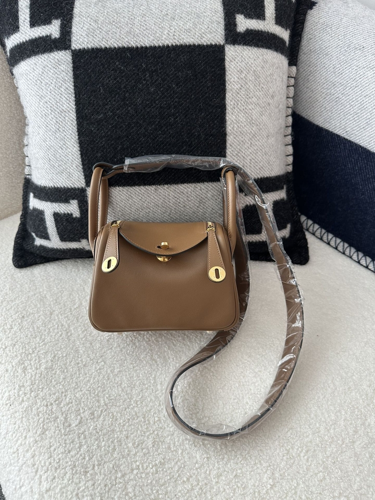 Lindy Mini Swift Calfskin Leather 3G Alezan Chestnut Brown & 4B Biscuit Beige Gold Hardware