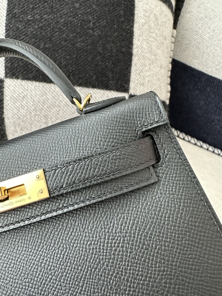 Kelly Mini II Epsom Textured Calfskin Leather CC89 Noir Black Gold Hardware 100% Handmade with Waxed Thread Stitching