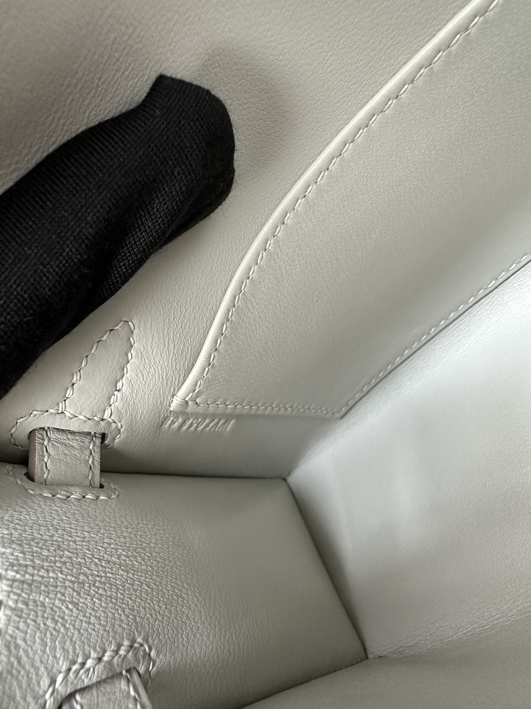 Kelly Mini II Klein Karoo South African Ostrich Leather 80 Pearl Grey Silver Hardware