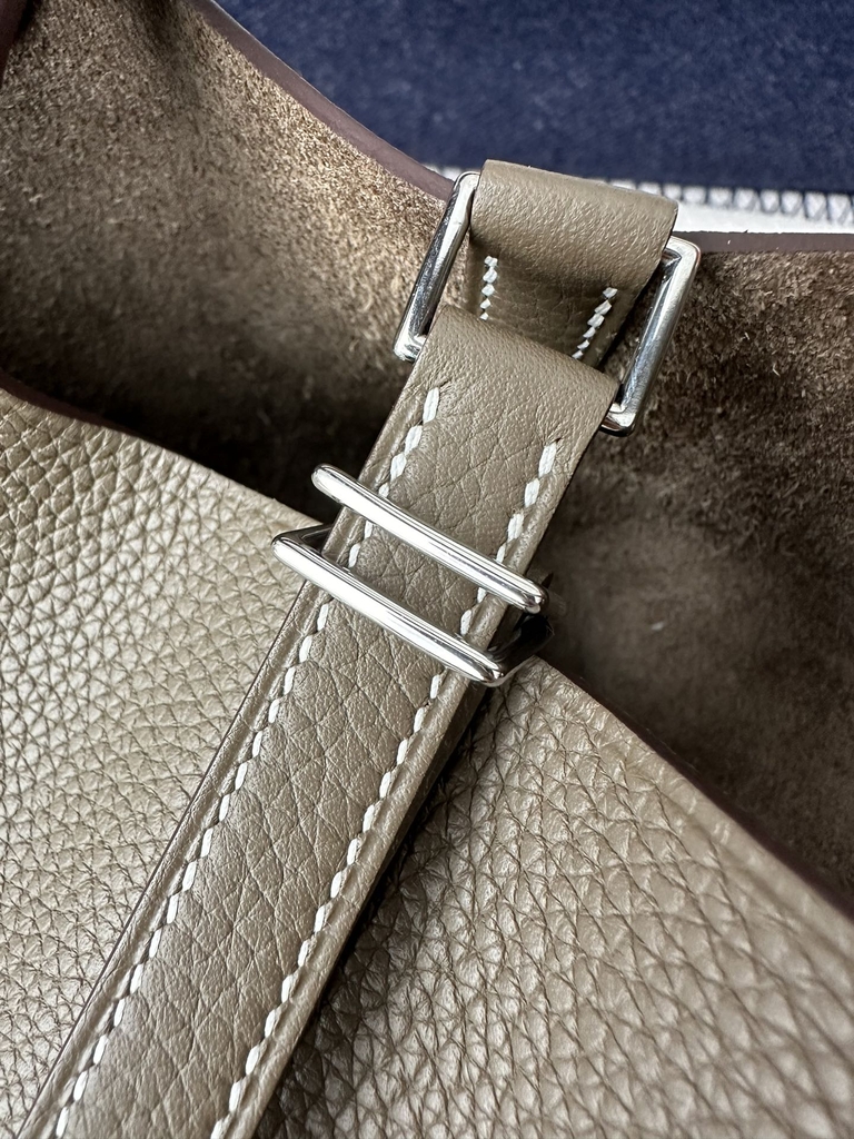 Picotin Lock 18cm, Imported Clemence Leather, CK18 Etoupe Grey with Silver Hardware.