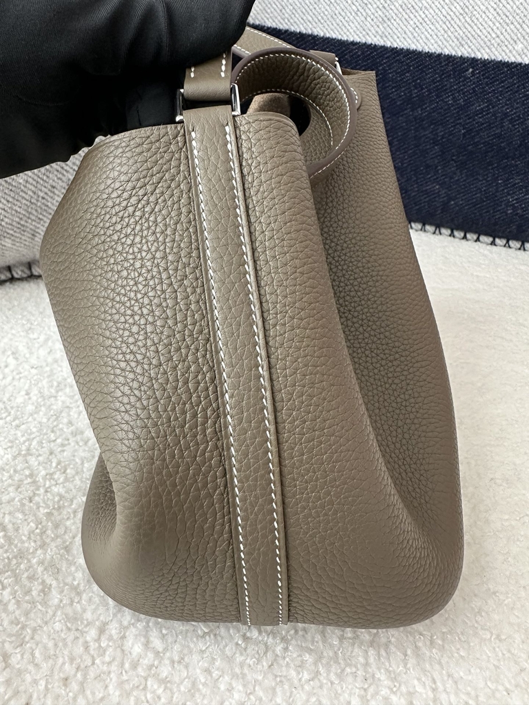 Picotin Lock 18cm, Imported Clemence Leather, CK18 Etoupe Grey with Silver Hardware.