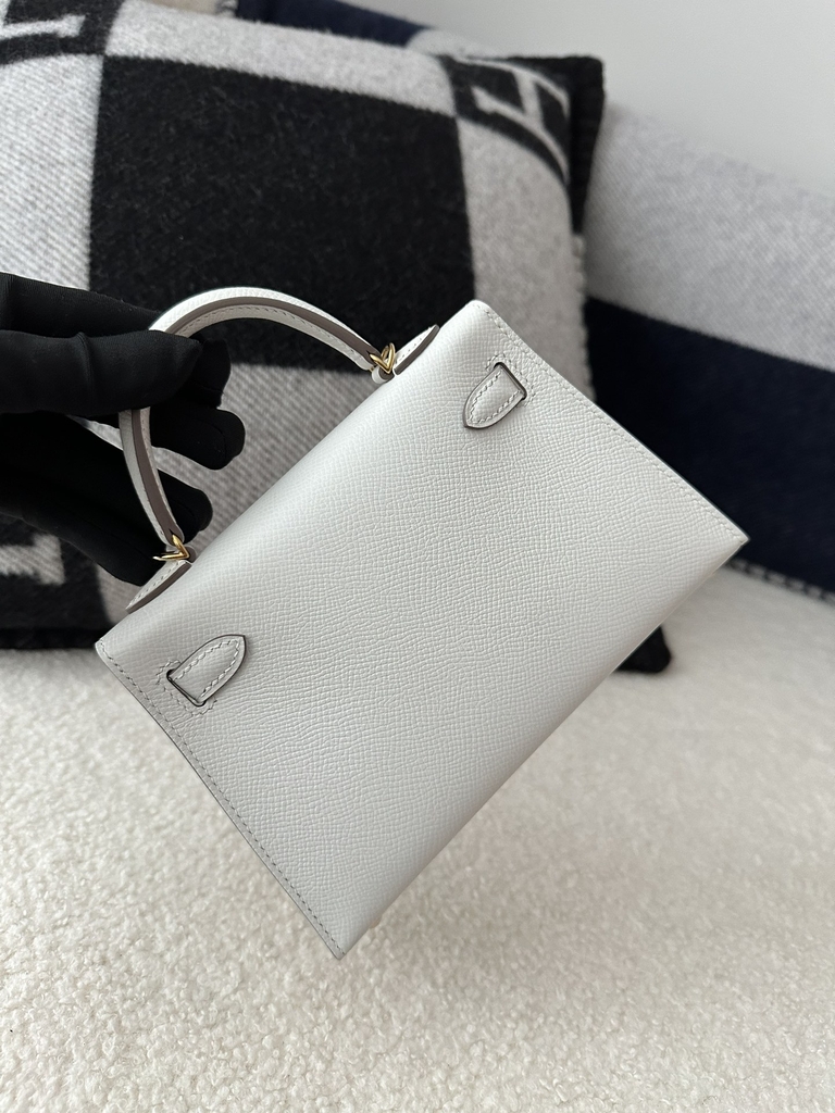 Kelly Mini II, Imported Epsom Grained Leather, M4 Gris Pale with Gold Hardware, Top-Quality Hand-Stitched with Waxed Thread