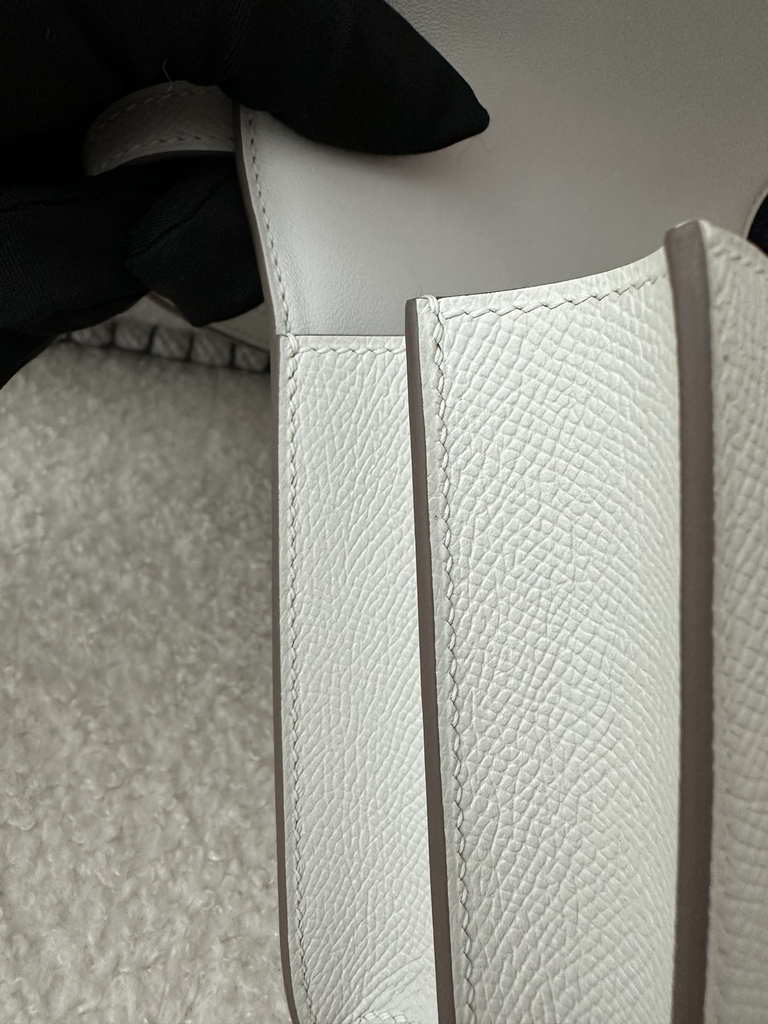 Constance 18cm, Classic Style, Imported Epsom Grained Leather, M4 Gris Pale with Gold Hardware.