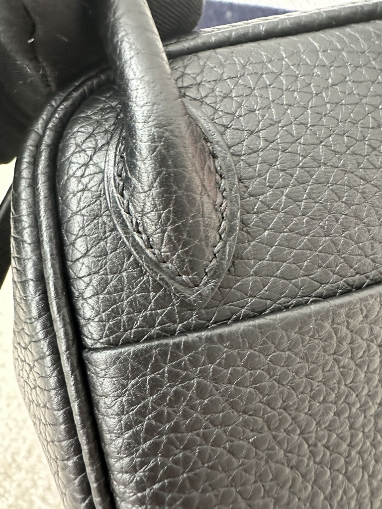 Lindy Mini in Imported Tc Clemence Leather, CK89 Noir (Black) with Silver Hardware.