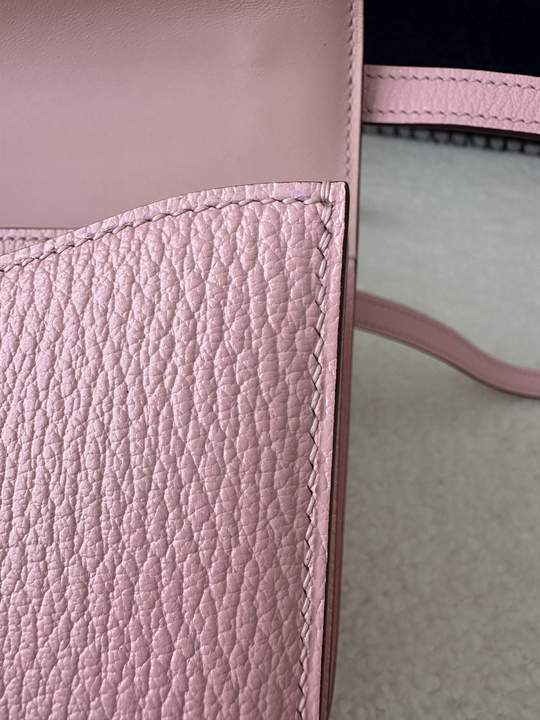 Constance 18cm New Mirror Version in Imported Chevre Goat Leather, 3Q Pink with Silver Hardware