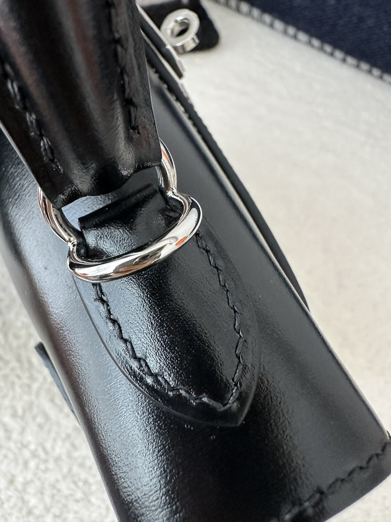 Kelly 25cm in Imported Box Calfskin, CK89 Noir Black with Silver Hardware