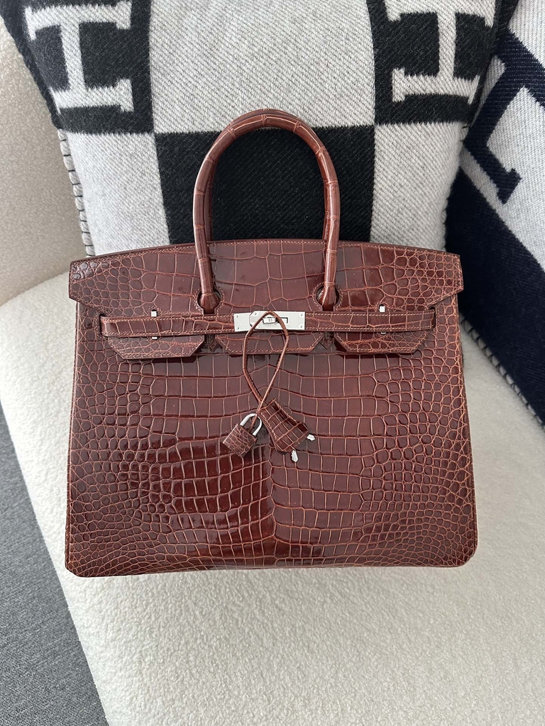 Birkin 35cm in Shiny Porosus Crocodile (top-grade imported HCP-dyed glossy crocodile leather, Nile crocodile with inverted 