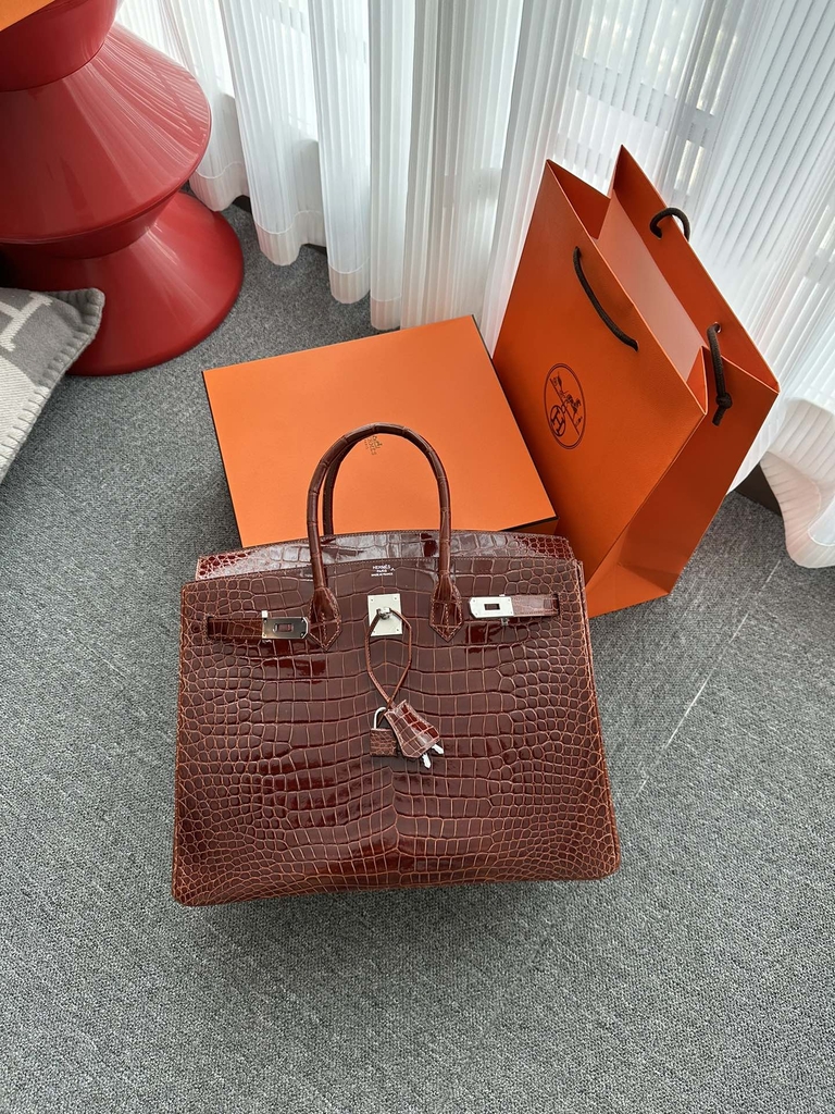 Birkin 35cm in Shiny Porosus Crocodile (top-grade imported HCP-dyed glossy crocodile leather, Nile crocodile with inverted 