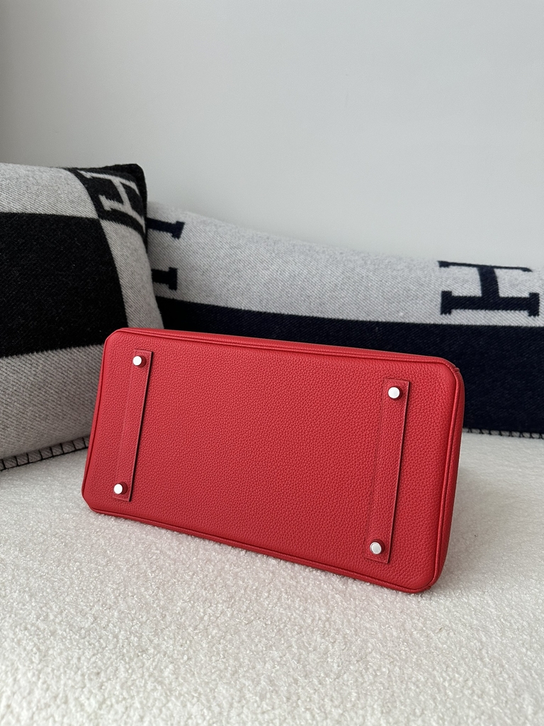 Birkin 35cm in Imported Togo Calfskin Leather, Q5 Rouge Casaque (Flag Red) with Silver Hardware.