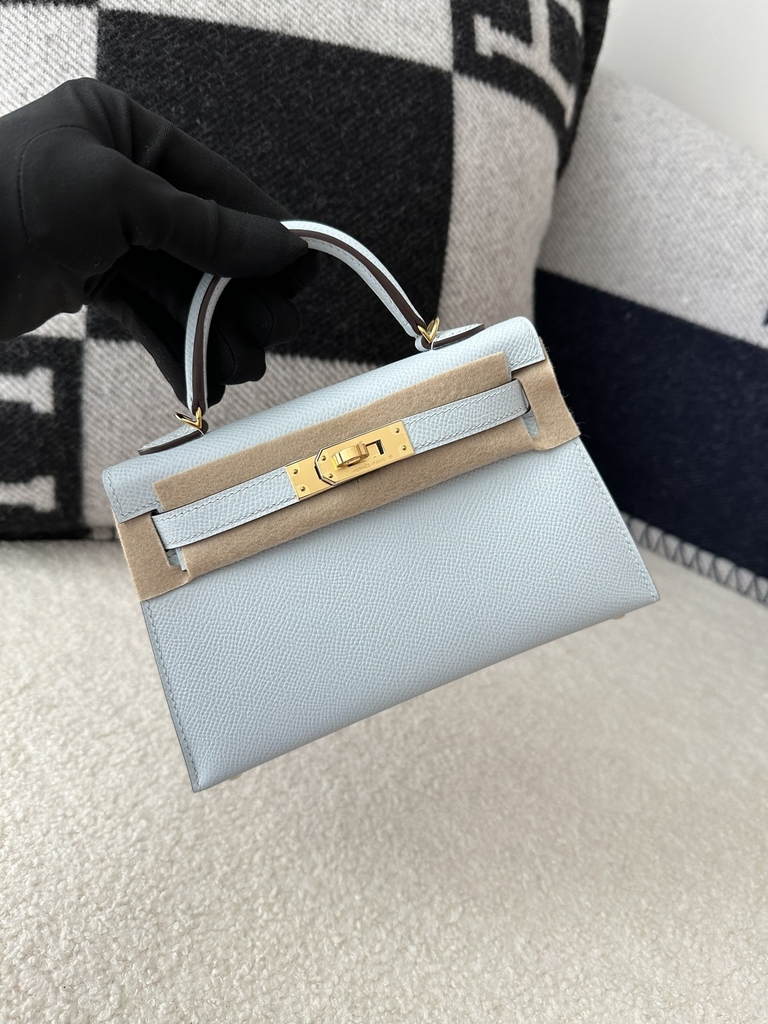 Kelly Mini II in Imported Epsom Leather, T0 Blue Brume Misty Blue with Gold Hardware