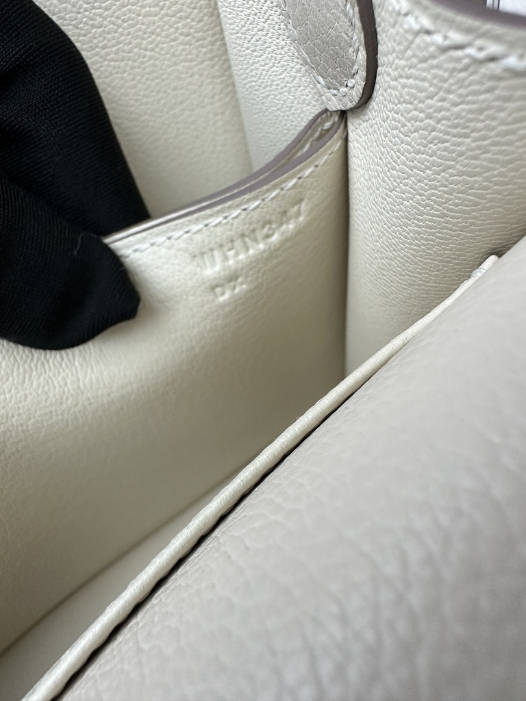 Roulis 18cm in Imported Evercolor Leather, CK10 Carie Milkshake White with Silver Hardware