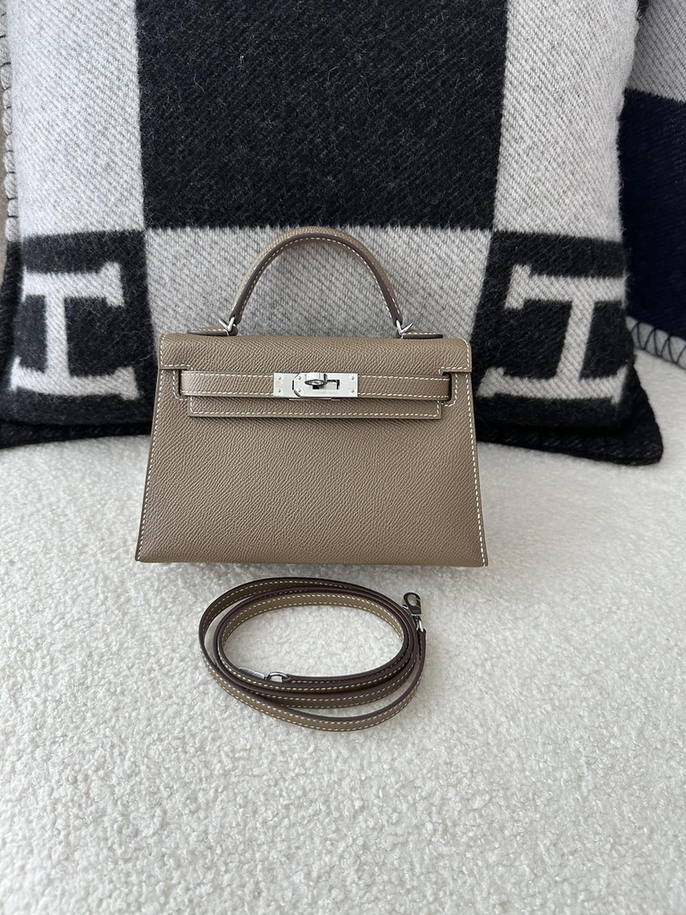 Kelly Mini II in Imported Epsom Leather, CK18 Etoupe Grey with Silver Hardware