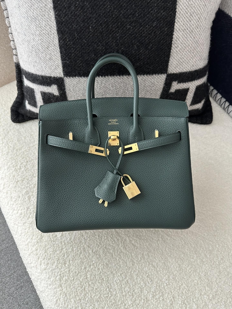Birkin 25cm in Imported Togo Calfskin, 6O Vert Cypres Pine Green with Gold Hardware.