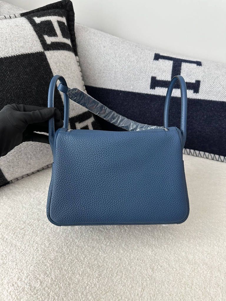 Lindy 26cm in Imported Togo Clemence Leather, S4 Deep Blue with Silver Hardware.