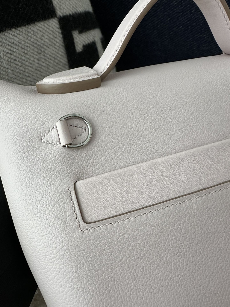2424 Mini 21cm in Imported Evercolor and Swift Leather, 09 Mauve Pale Pink with Silver Hardware.