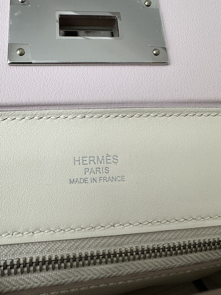 2424 Mini 21cm in Imported Evercolor and Swift Leather, 09 Mauve Pale Pink with Silver Hardware.