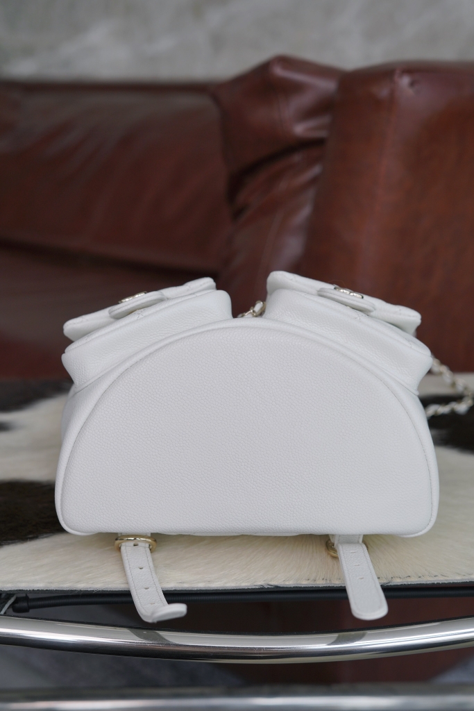Channel 24A Duma Genuine Leather Backpack White