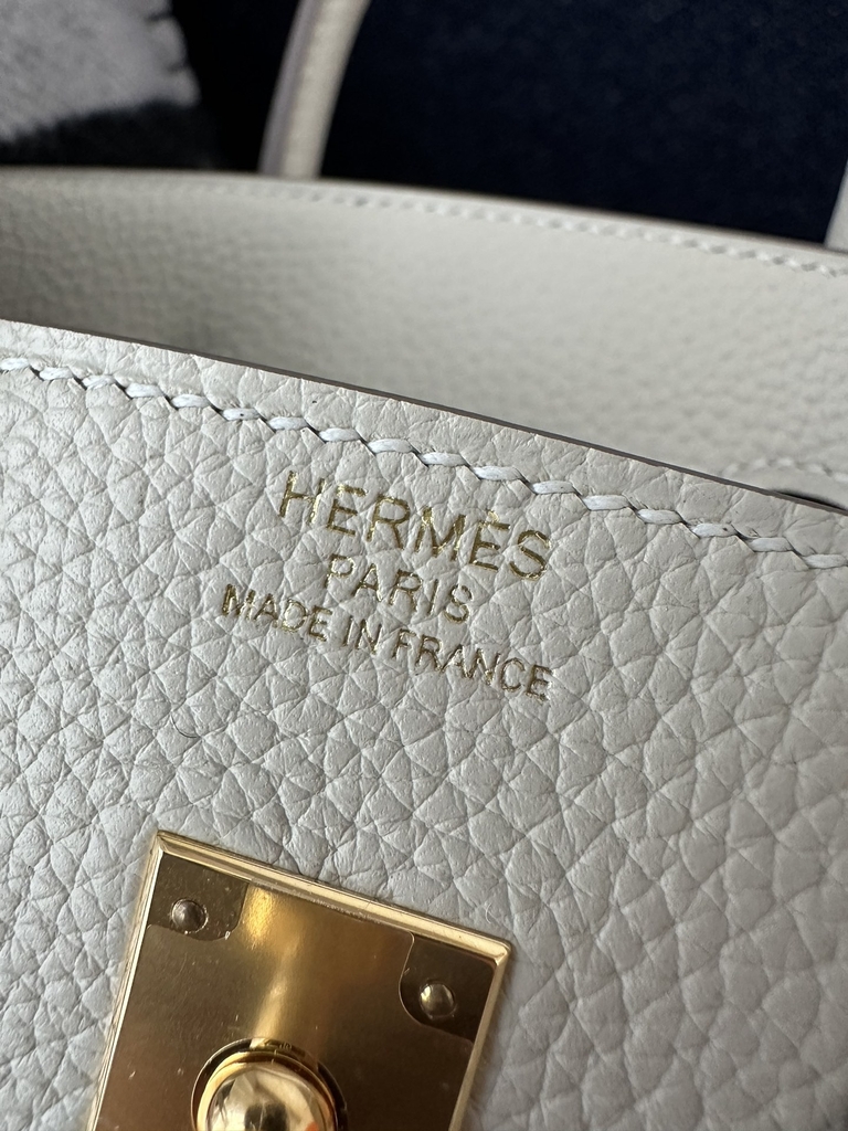 Birkin 25cm in Imported Togo Calfskin, CC10 Carie Milkshake White with Gold Hardware