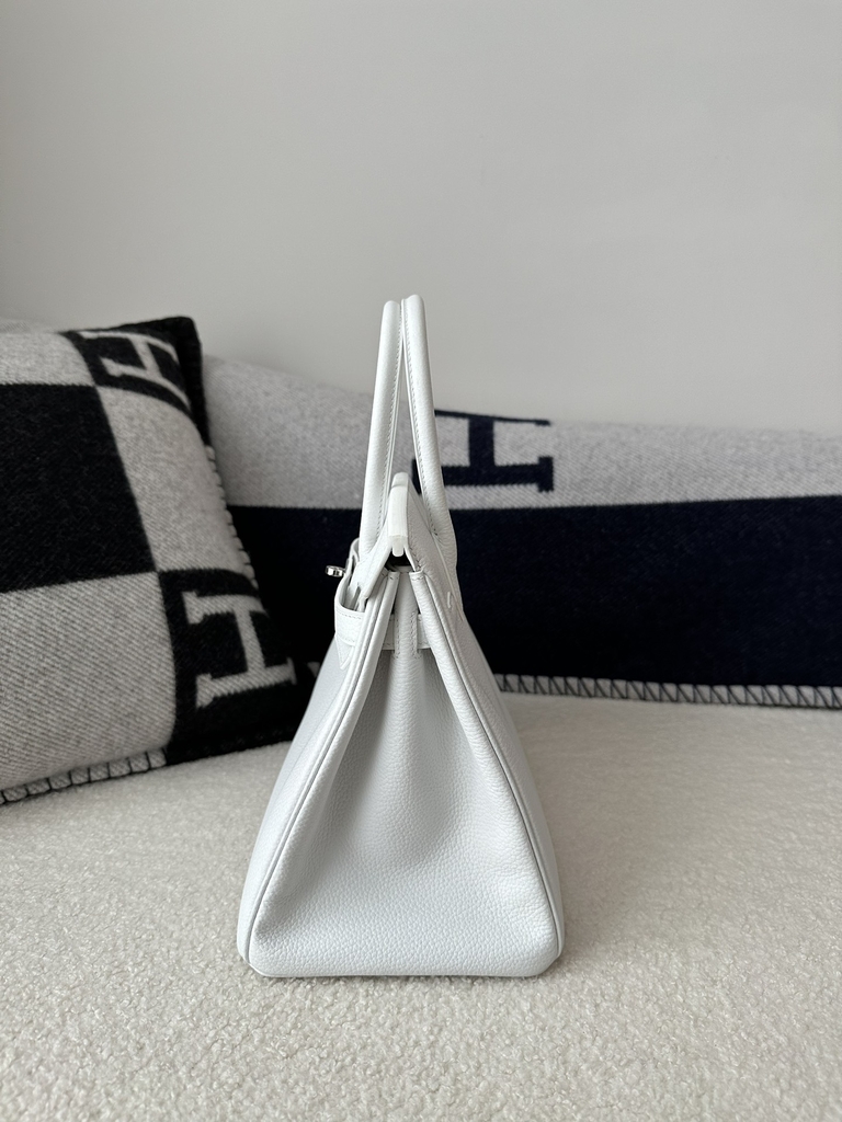 Birkin 30cm in Imported Togo Calfskin, 01 Blank Pure White with Silver Hardware