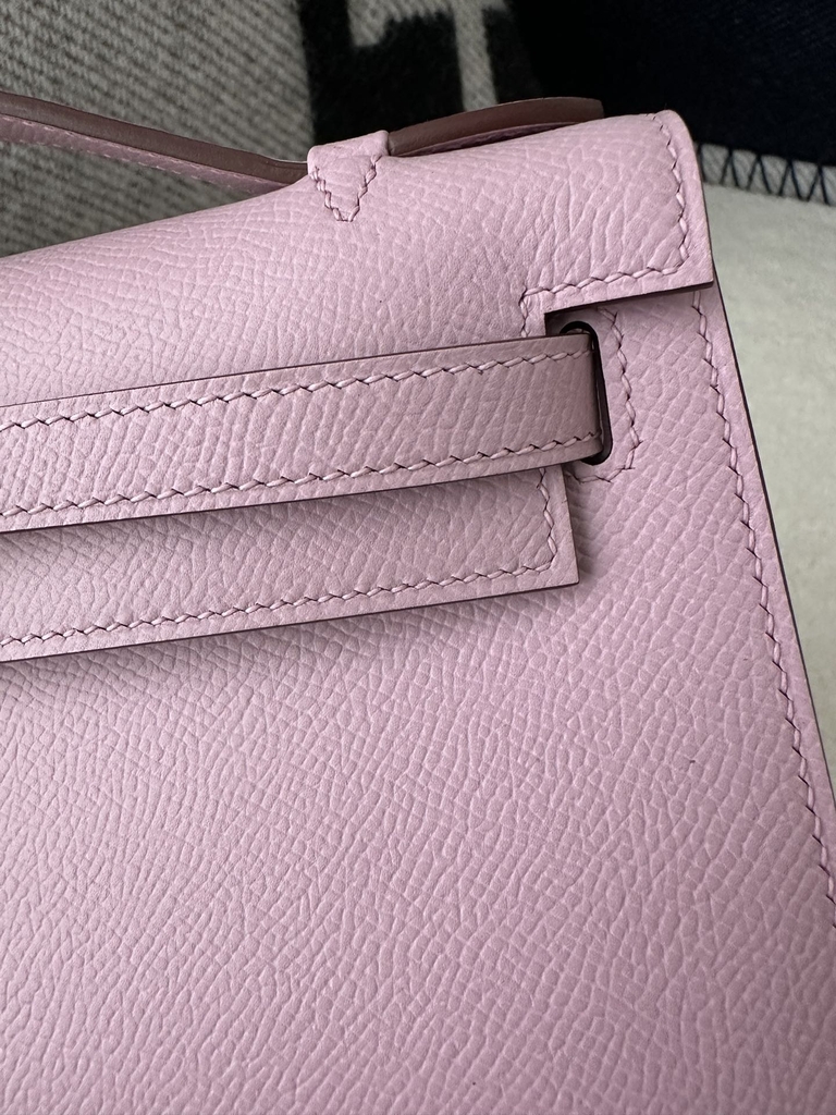 Kelly Pochette 22cm in Imported Epsom Leather, X9 Mauve Sylvestre with Silver Hardware