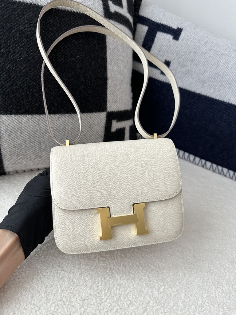 Constance 18cm New Mirror Edition in Imported Epsom Leather, CC10 Carie Milkshake White with Gold Hardware
