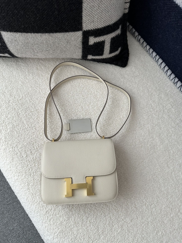 Constance 18cm New Mirror Edition in Imported Epsom Leather, CC10 Carie Milkshake White with Gold Hardware