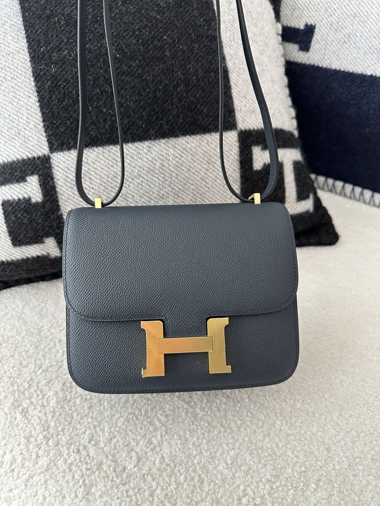 Constance 18cm New Mirror Edition in Imported Epsom Leather, 2Z Blue Nuit Midnight Blue with Gold Hardware