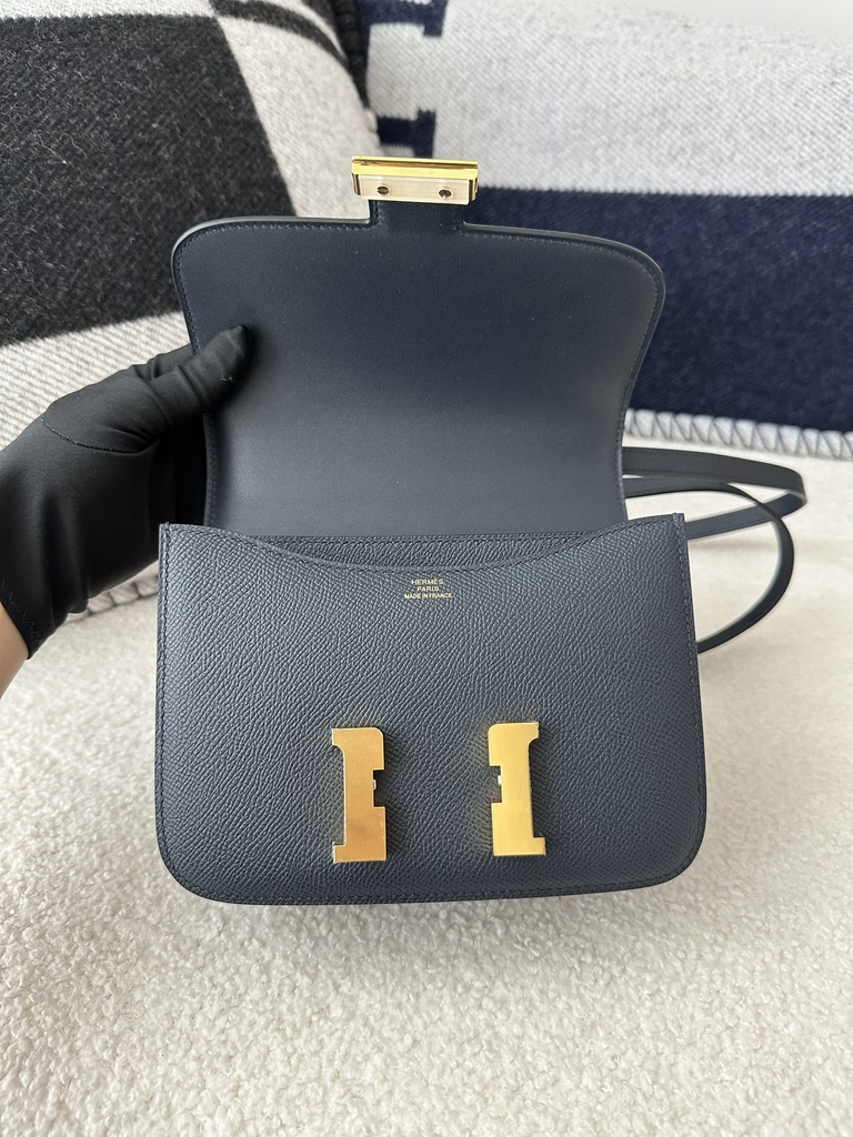 Constance 18cm New Mirror Edition in Imported Epsom Leather, 2Z Blue Nuit Midnight Blue with Gold Hardware