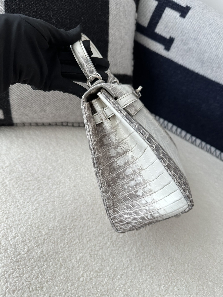 Kelly 25cm in HCP Water-Dyed Matte Himalaya Crocodile with Imported Crocodile Leather, 01 Himalaya with Silver Hardware