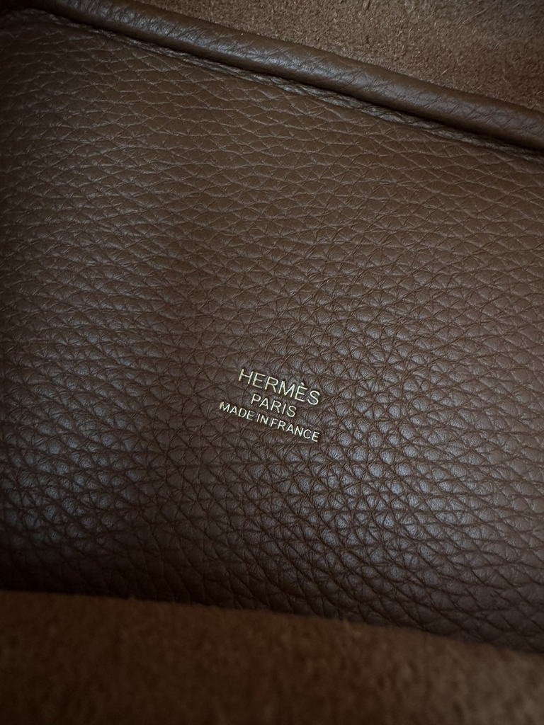 Picotin Lock 18cm in Imported Clemence Leather, CC37 Gold with Gold Hardware