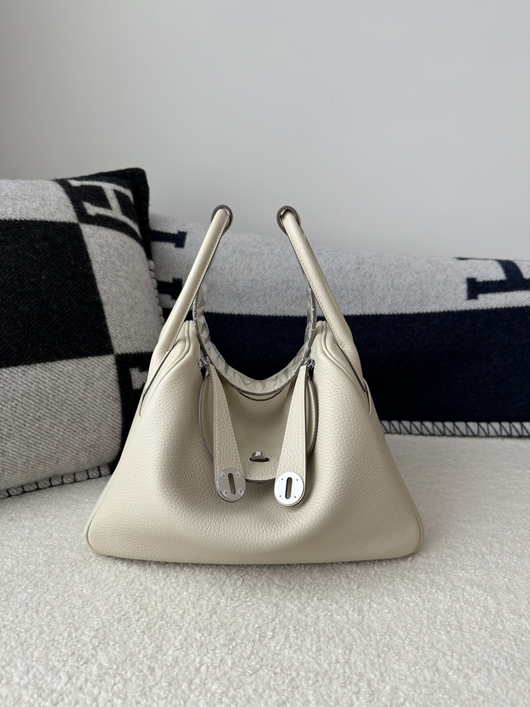 Lindy 30cm in Imported TC Clemence Leather, CK10 Carie Milkshake White with Silver Hardware