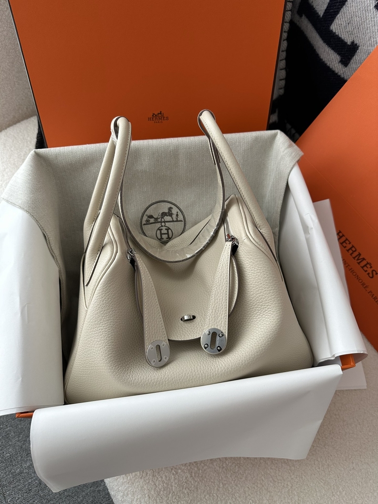 Lindy 30cm in Imported TC Clemence Leather, CK10 Carie Milkshake White with Silver Hardware