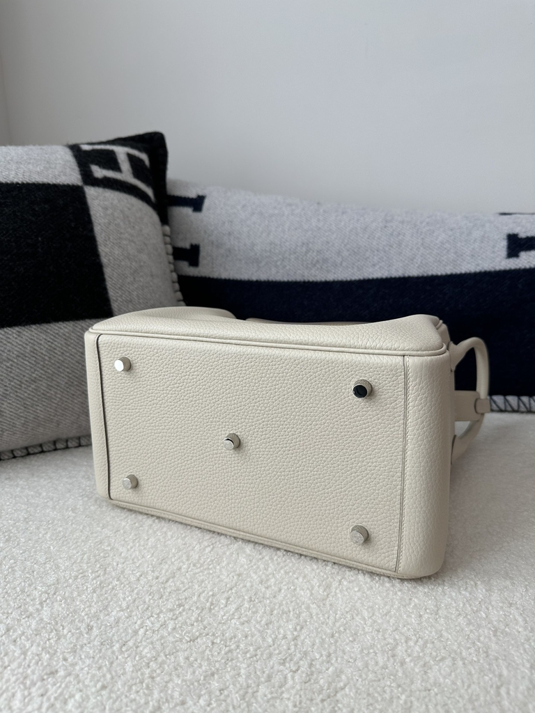 Lindy 30cm in Imported TC Clemence Leather, CK10 Carie Milkshake White with Silver Hardware