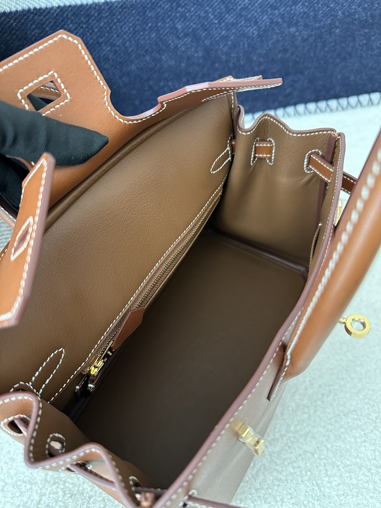 Birkin 25cm in Imported Barenia Natural Saddle Leather, CC34 Fawn Brown with Gold Hardware