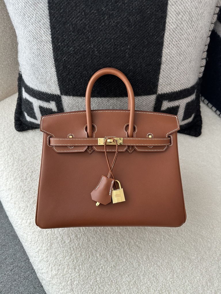Birkin 25cm in Imported Barenia Natural Saddle Leather, CC34 Fawn Brown with Gold Hardware