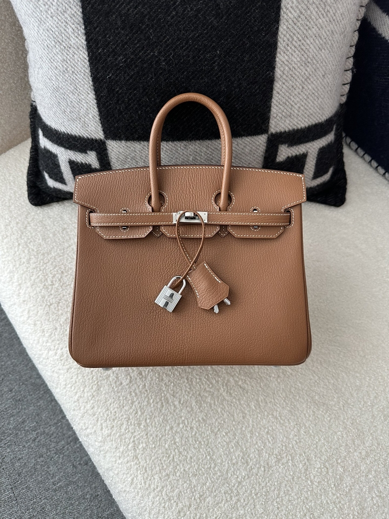 Birkin 25cm in Imported Chevre Goatskin, CK37 Gold with Silver Hardware