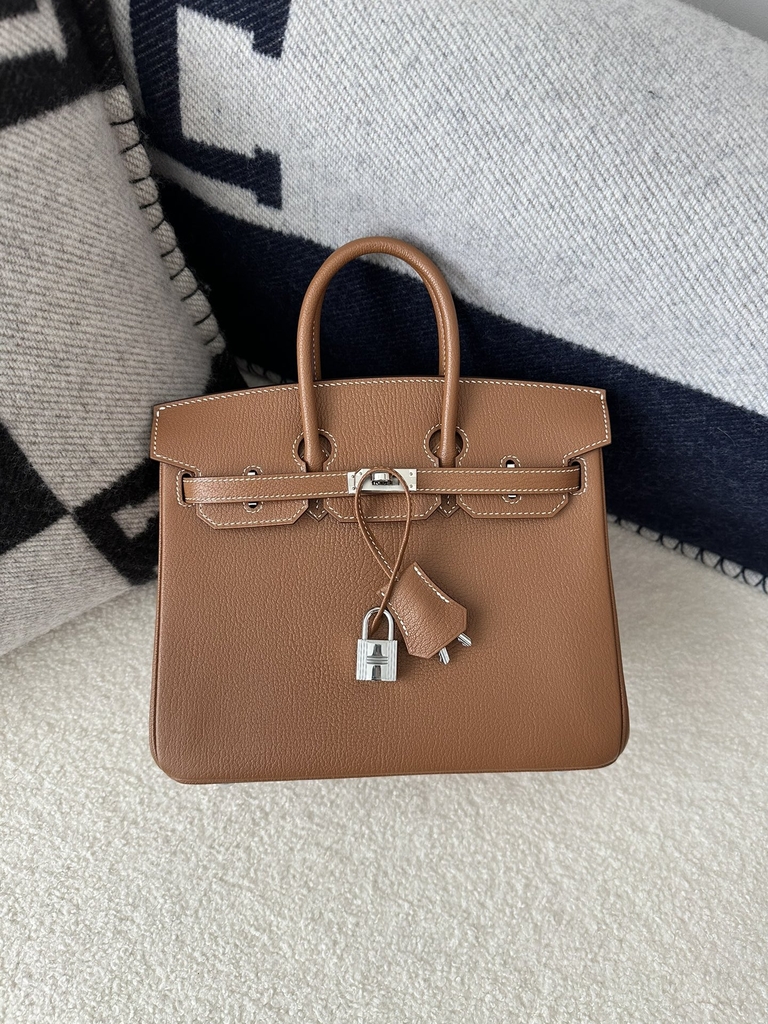 Birkin 25cm in Imported Chevre Goatskin, CK37 Gold with Silver Hardware