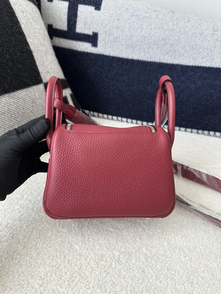 Lindy Mini in Imported TC Clemence Leather, K1 Rouge Grenade Pomegranate Red with Gold Hardware