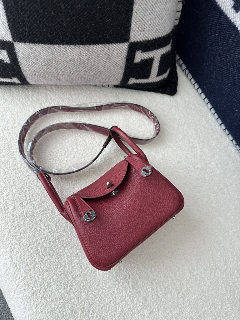 Lindy Mini in Imported TC Clemence Leather, K1 Rouge Grenade Pomegranate Red with Gold Hardware