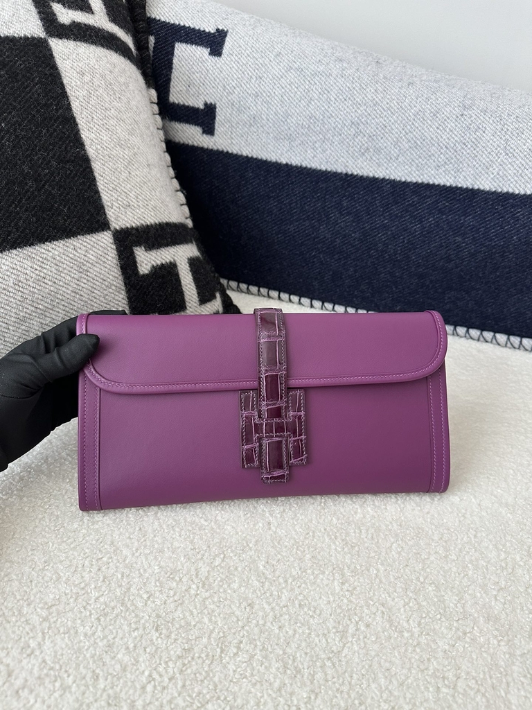 Jige 29cm in Imported Swift Calfskin with Shiny Alligator Crocodile, P9 Anemone with Silver Hardware