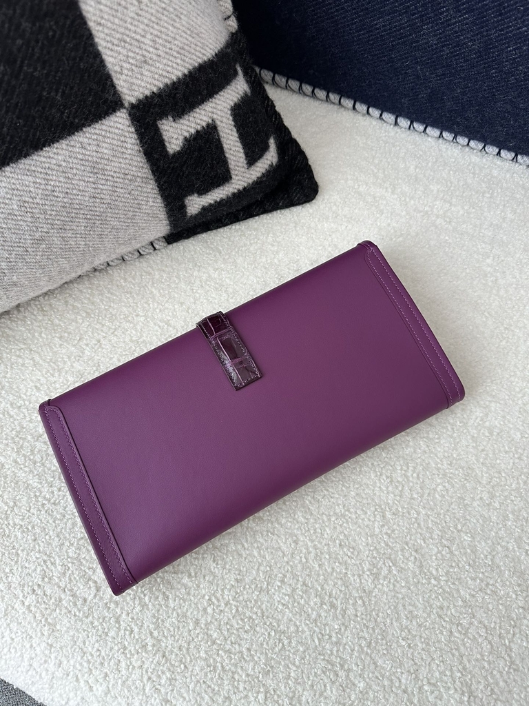 Jige 29cm in Imported Swift Calfskin with Shiny Alligator Crocodile, P9 Anemone with Silver Hardware