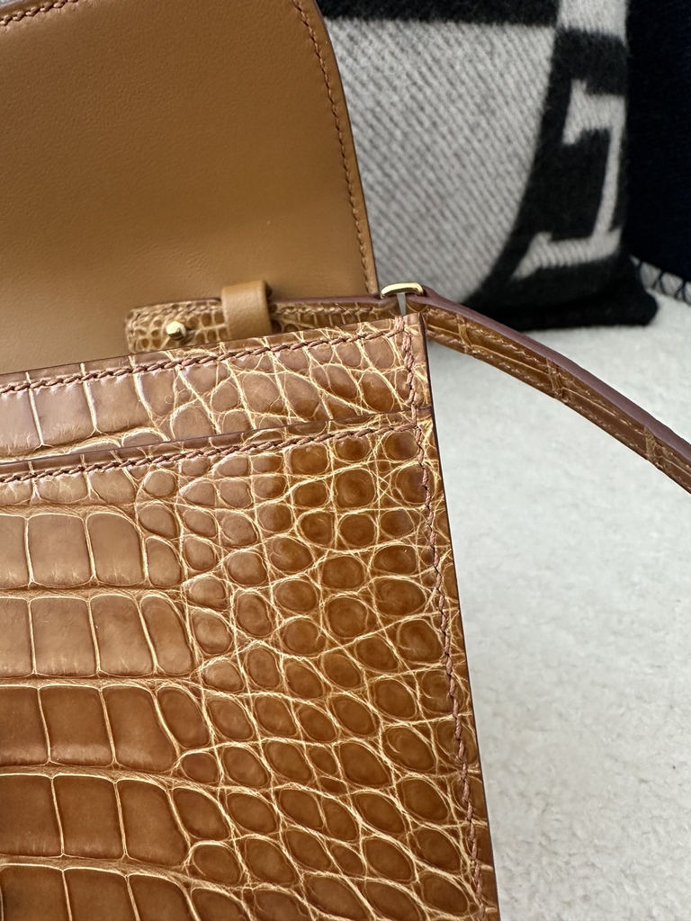 Constance To Go Crossbody Wallet in Imported HCP Water-Dyed Shiny Alligator Crocodile, CC24 Tabac Camel with Gold Hardware
